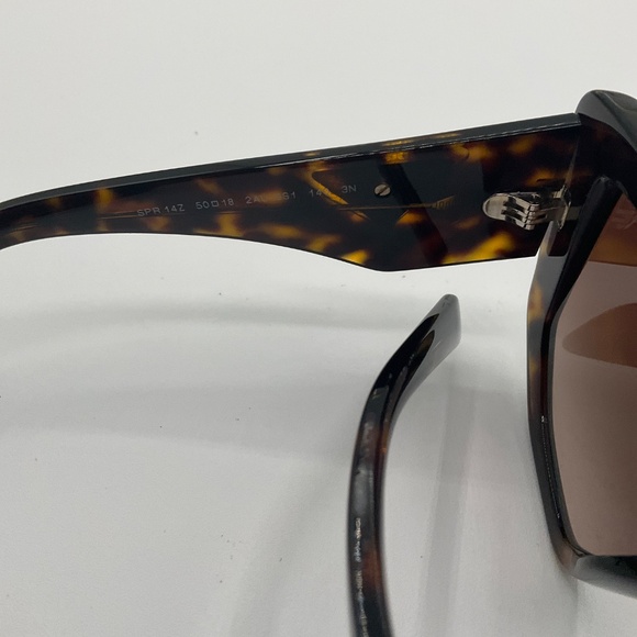 Sunglasses PRADA SPR 14Z - Picture 5 of 9